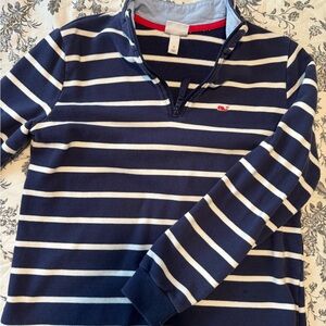 Vineyard vines stripped t-shirt